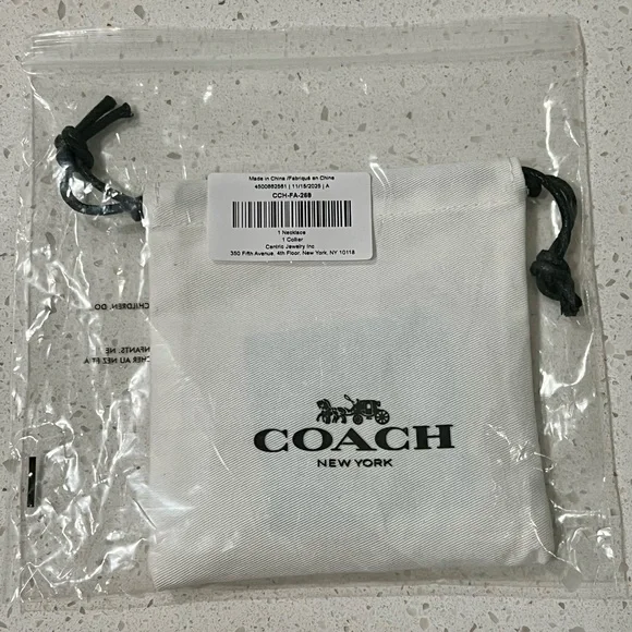 Authentic Coach Heart Shaped Gold Pendant Necklace New with tags $95 Retail. - Picture 2 of 5